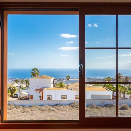 En La Asomada Villa La Asomada (Lanzarote)